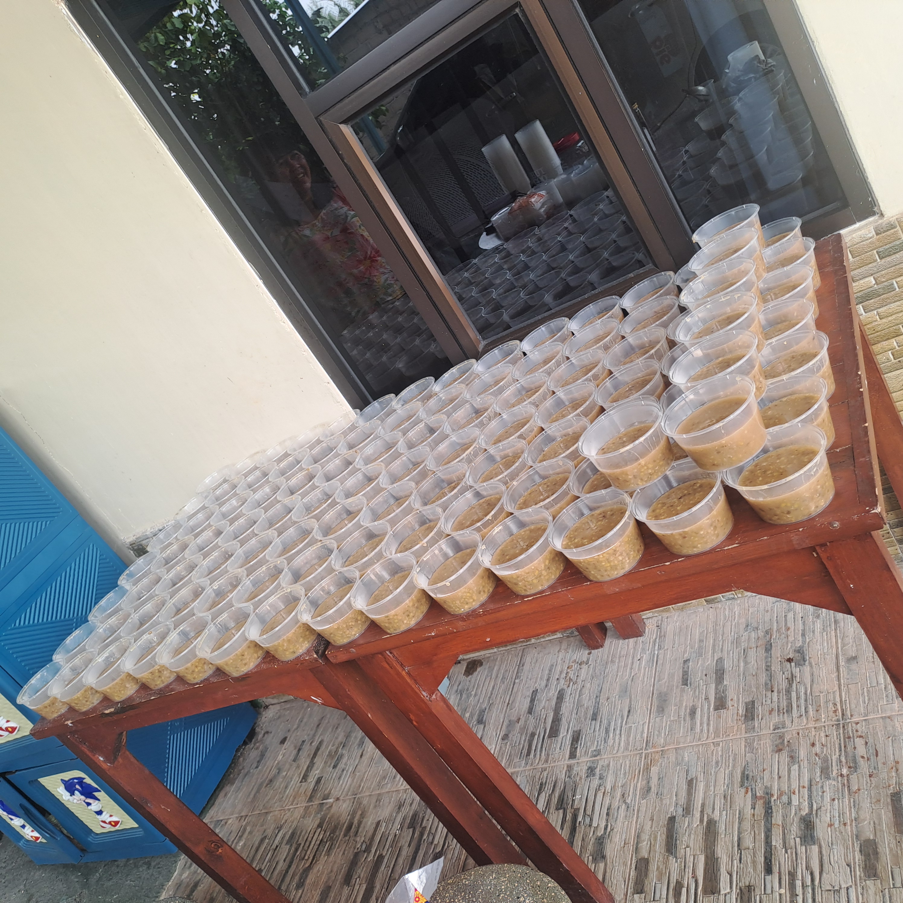 Berbagi takjil edisi ke 2 bersama Bunda Santi ibu Walikota