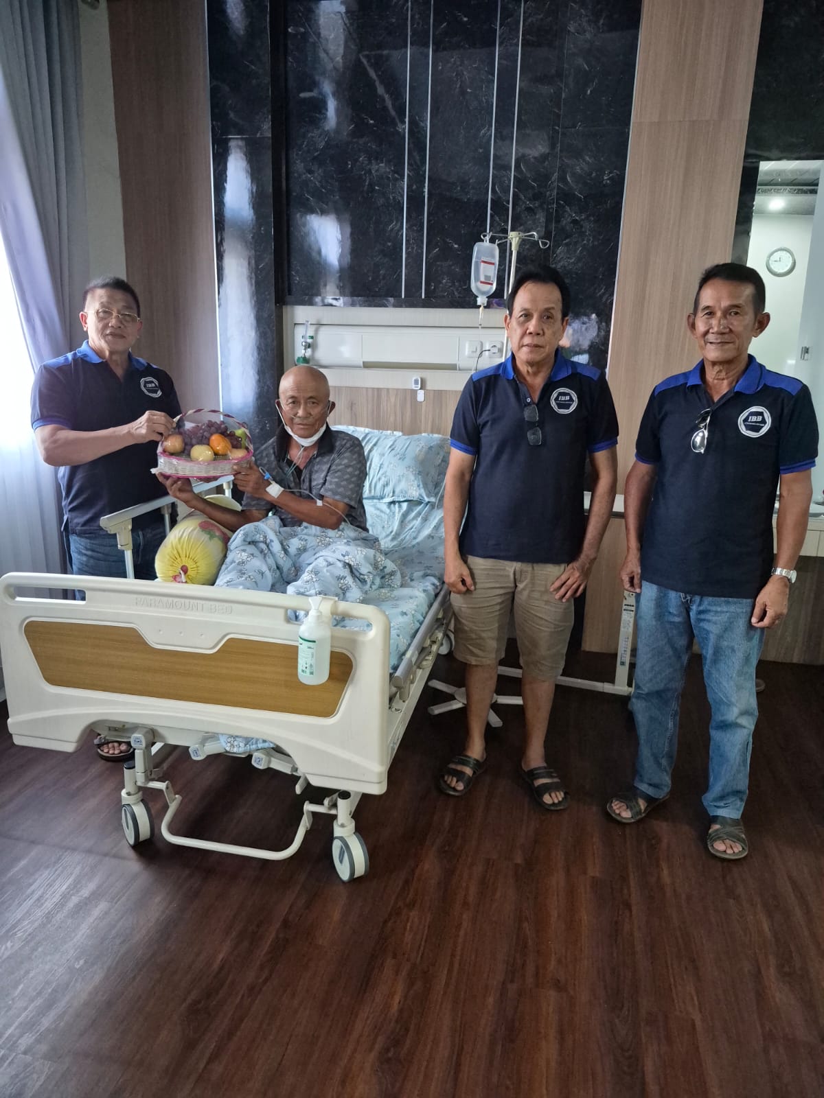 IBB Bersatu dalam Doa untuk Kesembuhan Bapak Djit Lit